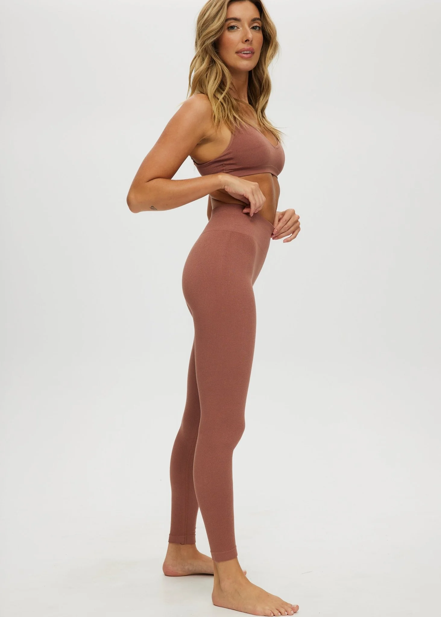 Seamless Rib Leggings - Image 9